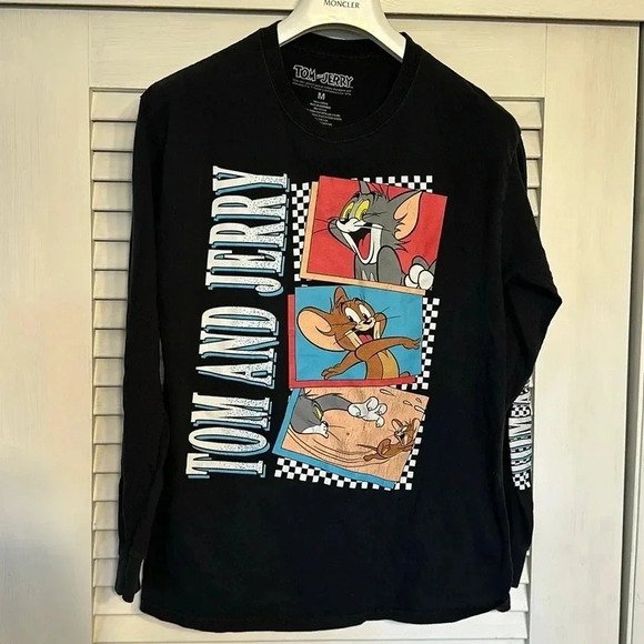 Tom & Jerry long sleeve shirt size medium - Picture 1 of 4